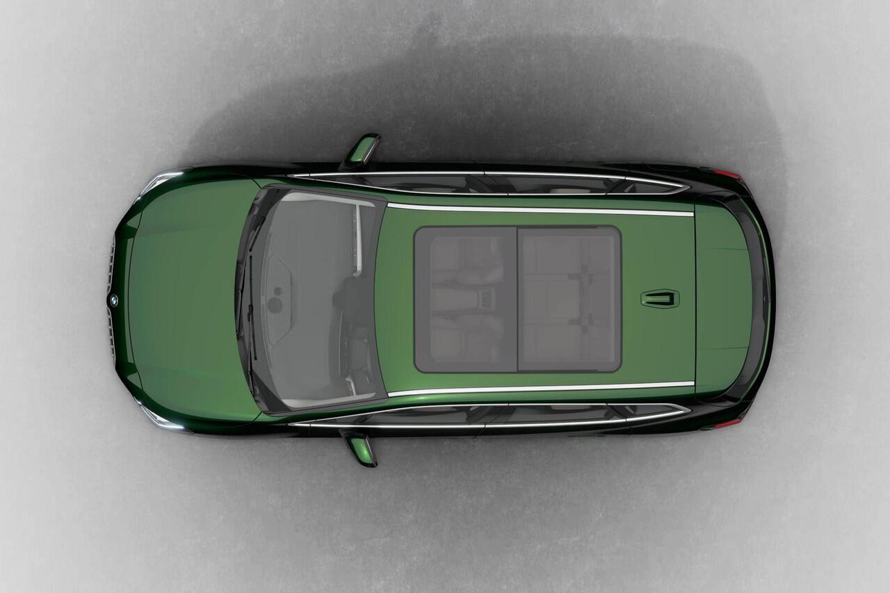 BMW 2-SERIE Active Tourer 218i | Luxury Line | Premium Pack | Glazen Panoramadak | VPLD