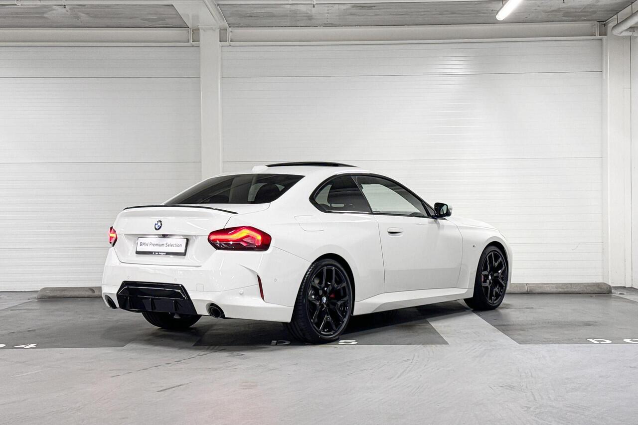 BMW 2-SERIE Coupé 220i | M-Sport Pro | Premium Pack | Harman/Kardon | Schuif-/kanteldak | Comfort Access | Selections