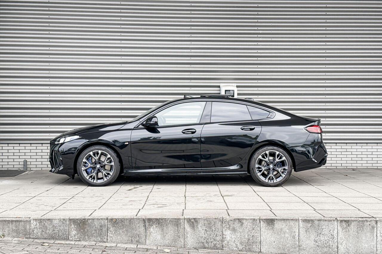 BMW 2-SERIE Gran Coupé 220 / Selections