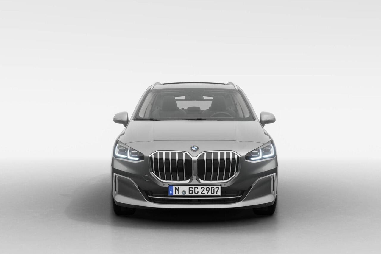 BMW 2-SERIE Active Tourer 220i | Luxury Line | Premium Pack | Travel Pack