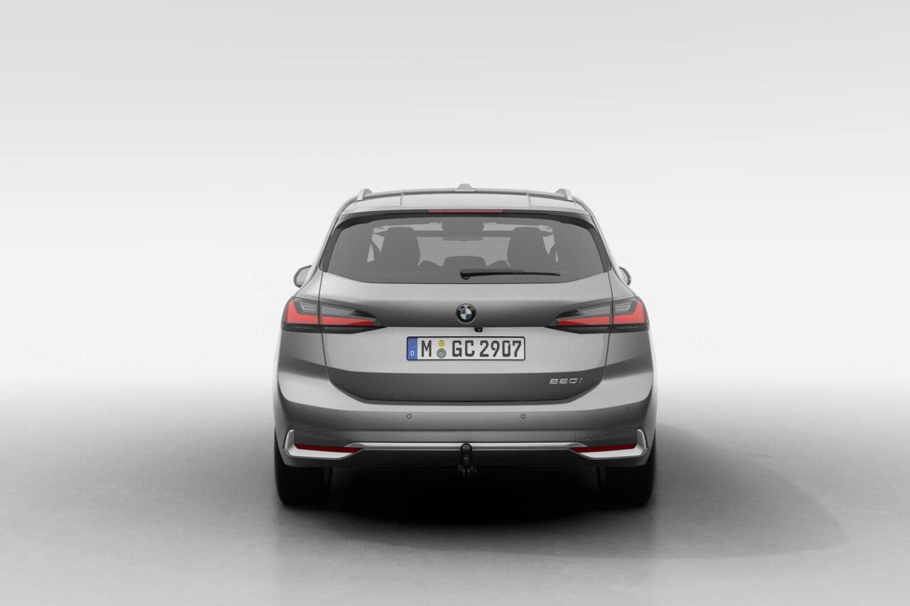 BMW 2-SERIE Active Tourer 220i | Luxury Line | Premium Pack | Travel Pack