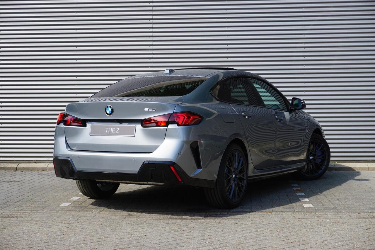 BMW 2-SERIE Gran Coupé 220 M Sportpakket | Premium Pack | Glazen panoramadak | Driving Assistant Plus | Harman-Kardon sound system