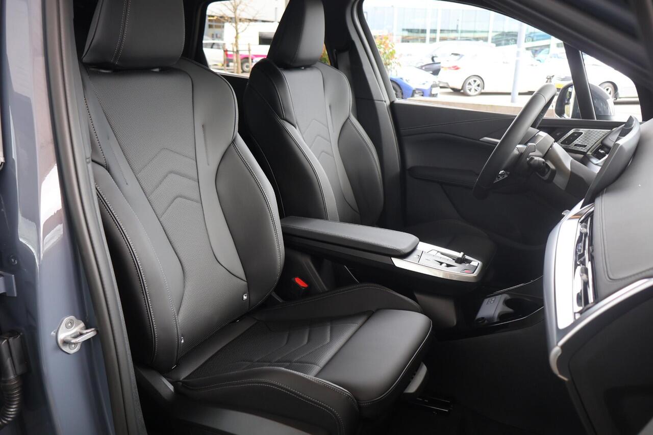 BMW 2-SERIE Active Tourer 218i | M Sport Package | Equipment Package Pro | Comfort Pack | Travel Package