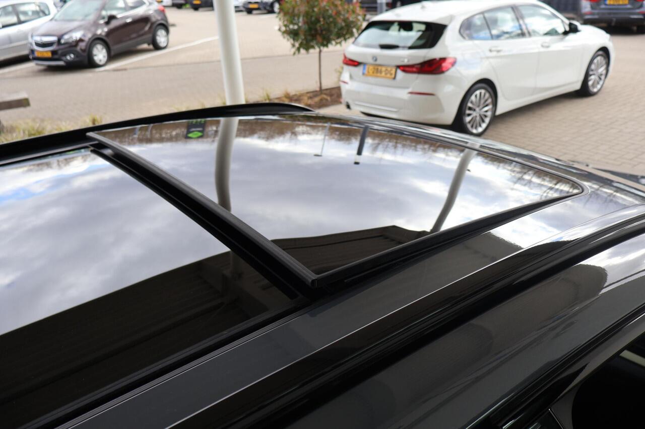 BMW 2-SERIE Active Tourer 218i | M Sport Package | Equipment Package Pro | Comfort Pack | Travel Package