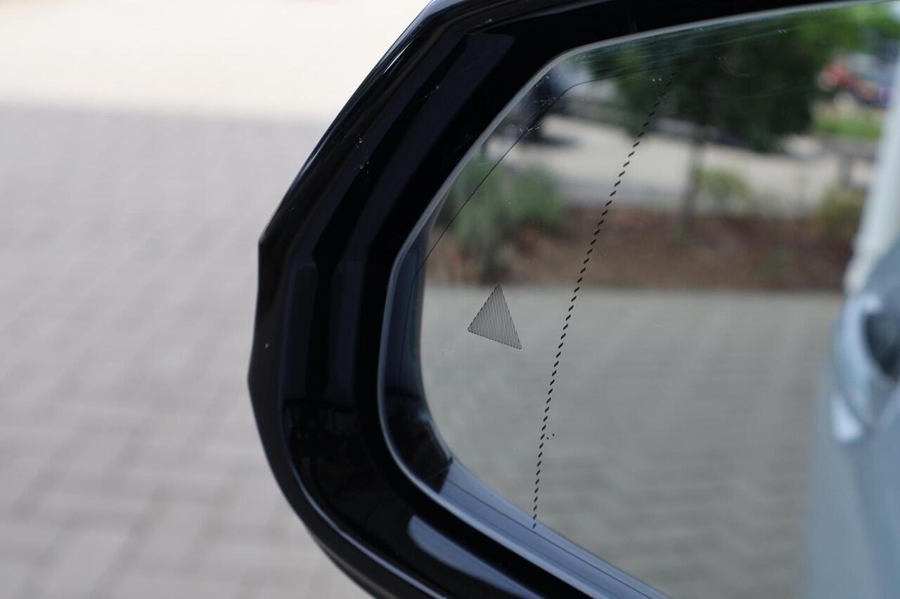 BMW 2-SERIE Gran Coupé 220 | M Sportpakket | M Sportpakket Pro | Equipment Package