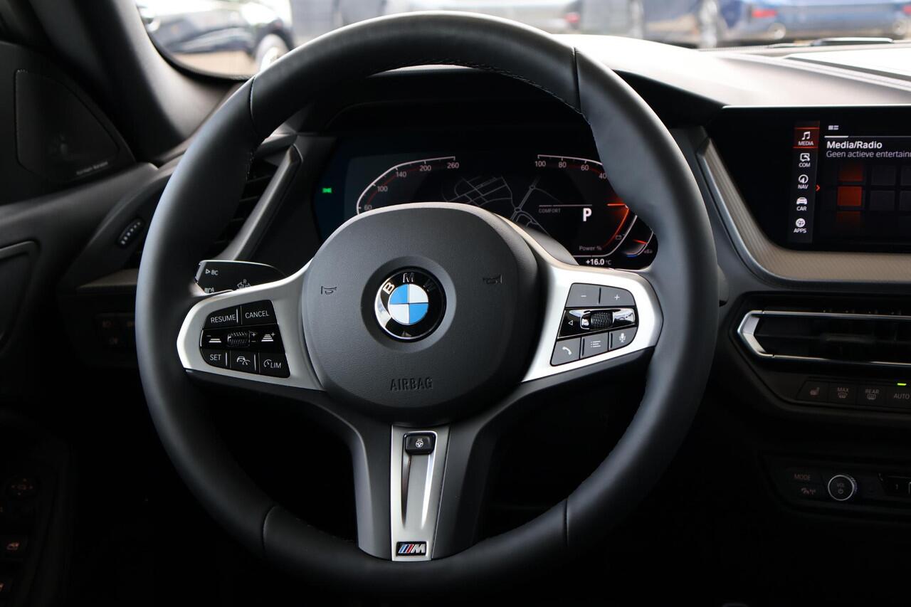 BMW 2-SERIE Gran Coupé 218i High Executive | M Sport | Harman Kardon | Voorstoelen Verwarmd