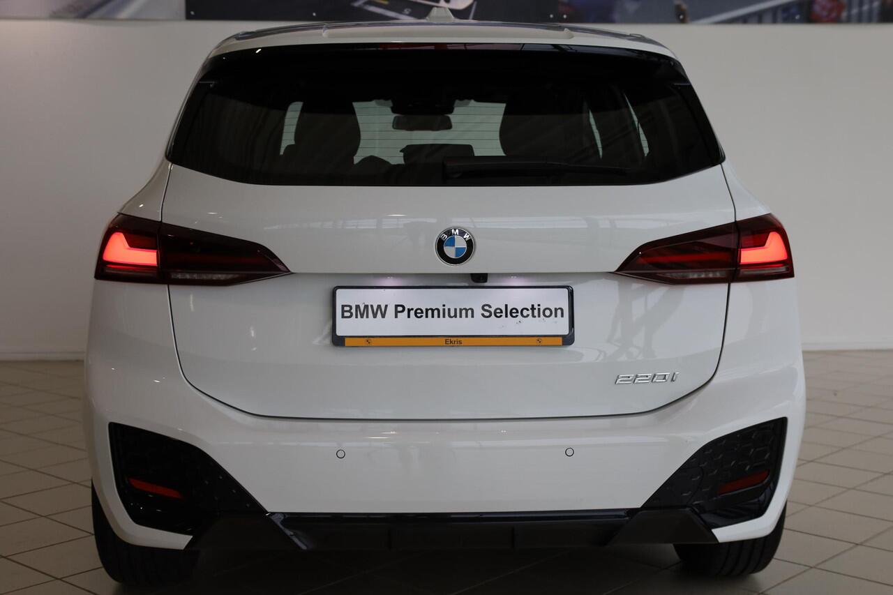 BMW 2-SERIE Active Tourer 220i | M Sportpakket