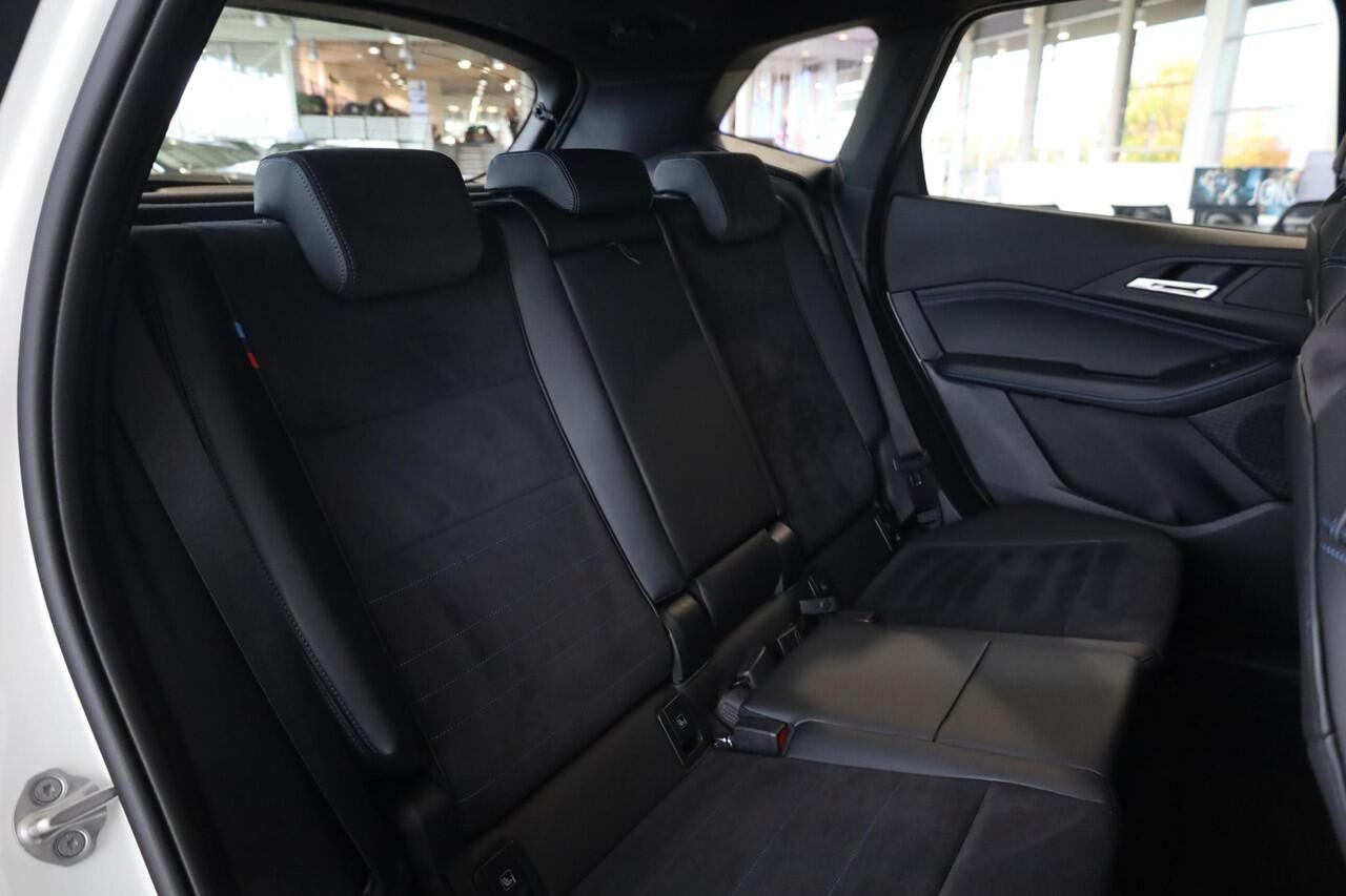 BMW 2-SERIE Active Tourer 220i | M Sportpakket