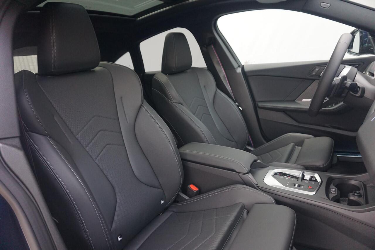BMW 2-SERIE Gran Coupé 223 xDrive 19'' / Panoramdak / Harman Kardon / Head-Up Display / Trekhaak
