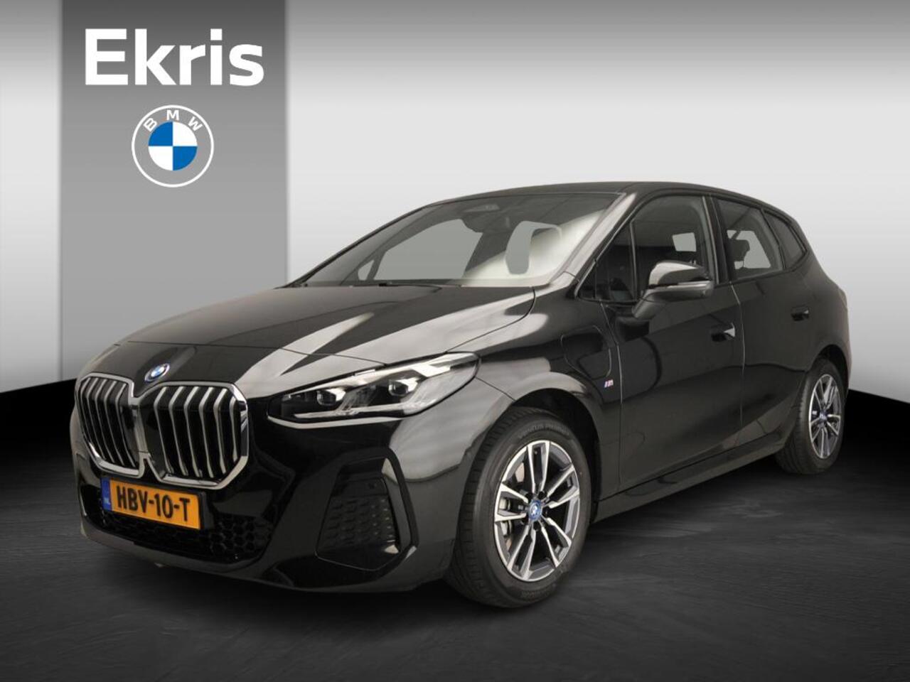 BMW 2-SERIE Active Tourer 225e xDrive | M-Sportpakket | LED | HUD | Sportstoelen | Keyles go | Active cruise | DAB | Alu 17 inch