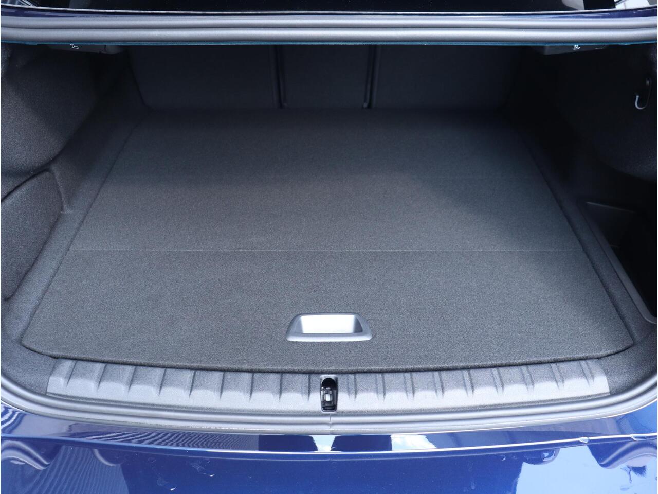 BMW 2-SERIE Gran Coupé 220 | M Sportpakket Pro | Innovation Pack | Panodak | Harman Kardon | Head-Up | Getint Glas | Driving Assistant | 19'' LMV | Ekris Selection