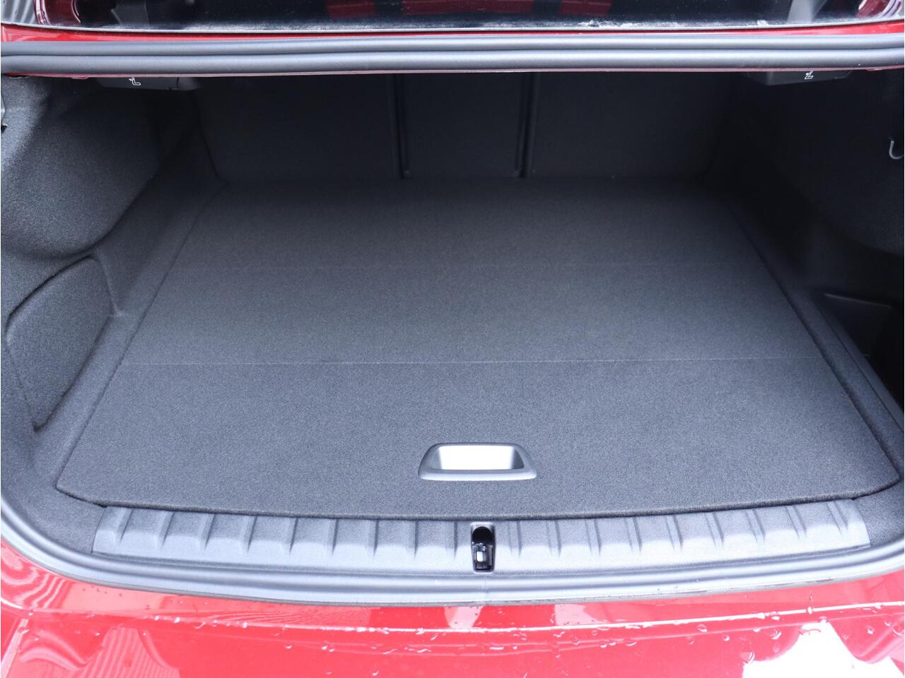 BMW 2-SERIE Gran Coupé 220 | M Sportpakket Pro | Panodak | Harman Kardon | Getint Glas | Premium Pack | Driving Assistant | Comfort Acces | 18'' LMV | Ekris Selection