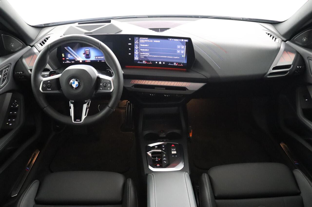 BMW 2-SERIE Gran Coupé 220 M Sport Pro | Glazen Panoramadak | Elektrisch verstelbare lederen stoelen | Harman Kardon | Head-Up Display | Active Cruise Control | 19" M Y-Spaak | Ekris Selection