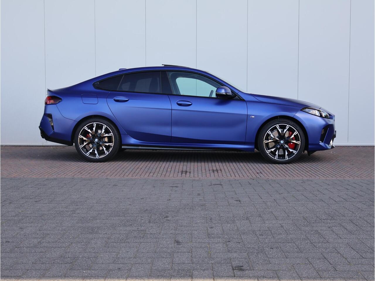 BMW 2-SERIE Gran Coupé 220 M Sport Design Edition / M- Sport Pro / Harman Kardon / Premium Pack | Ekris Selection