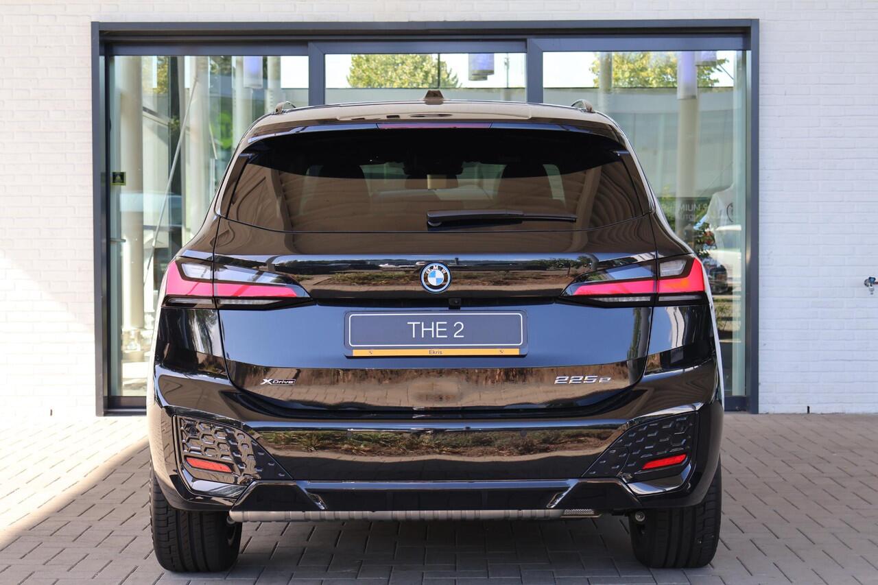 BMW 2-SERIE Active Tourer 225e xDrive | M Sportpakket | Stoelen Elektrisch Verstelbaar met Massage | Stuur- en stoelverwarming | Head-Up Display | Harman Kardon | Camera | Ekris Selection