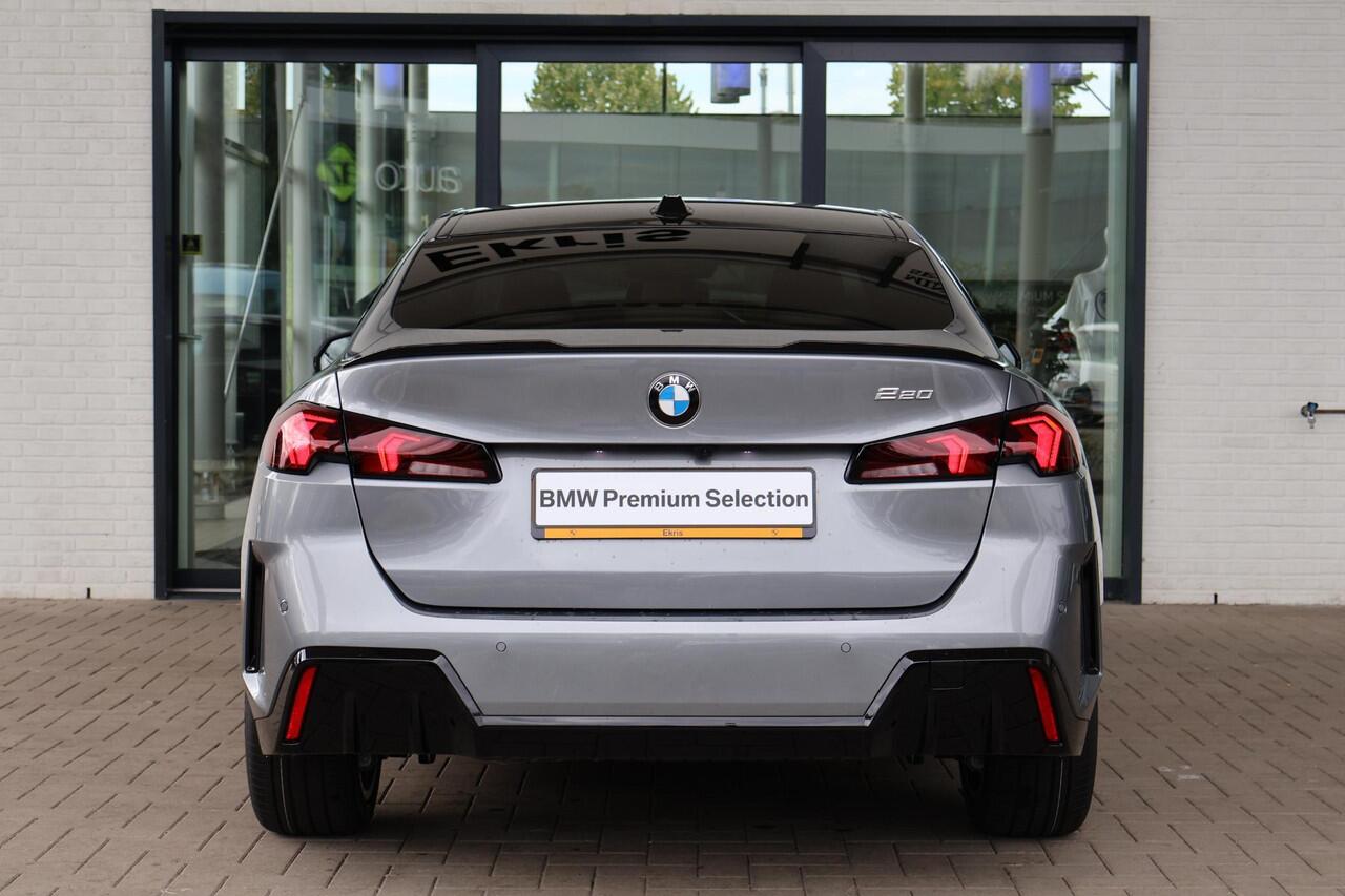 BMW 2-SERIE Gran Coupé 220 M Sport Design Edition | Voorstoelen Verwarmd | Stuurwiel Verwarmd | Achteruitrij Camera | Ekris Selection