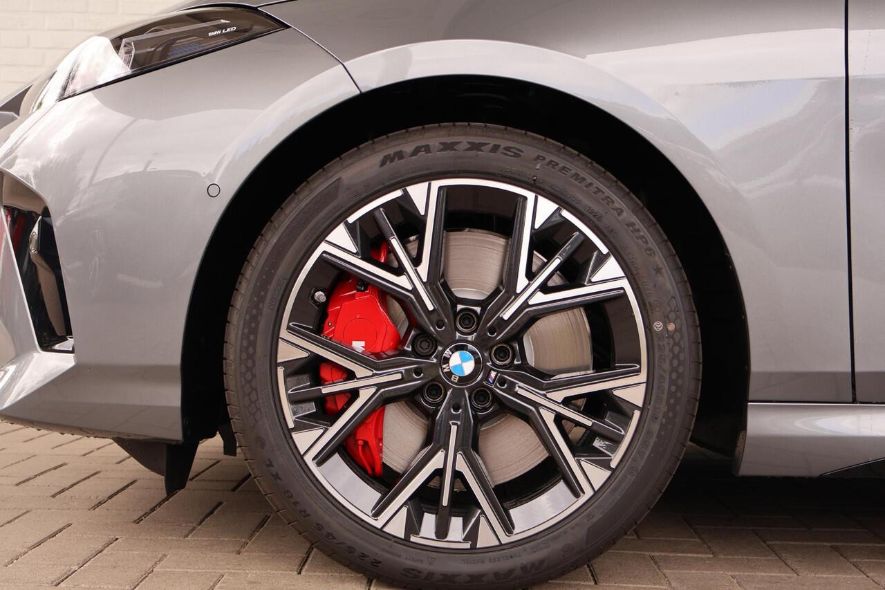 BMW 2-SERIE Gran Coupé 220 M Sport Design Edition | Voorstoelen Verwarmd | Stuurwiel Verwarmd | Achteruitrij Camera | Ekris Selection