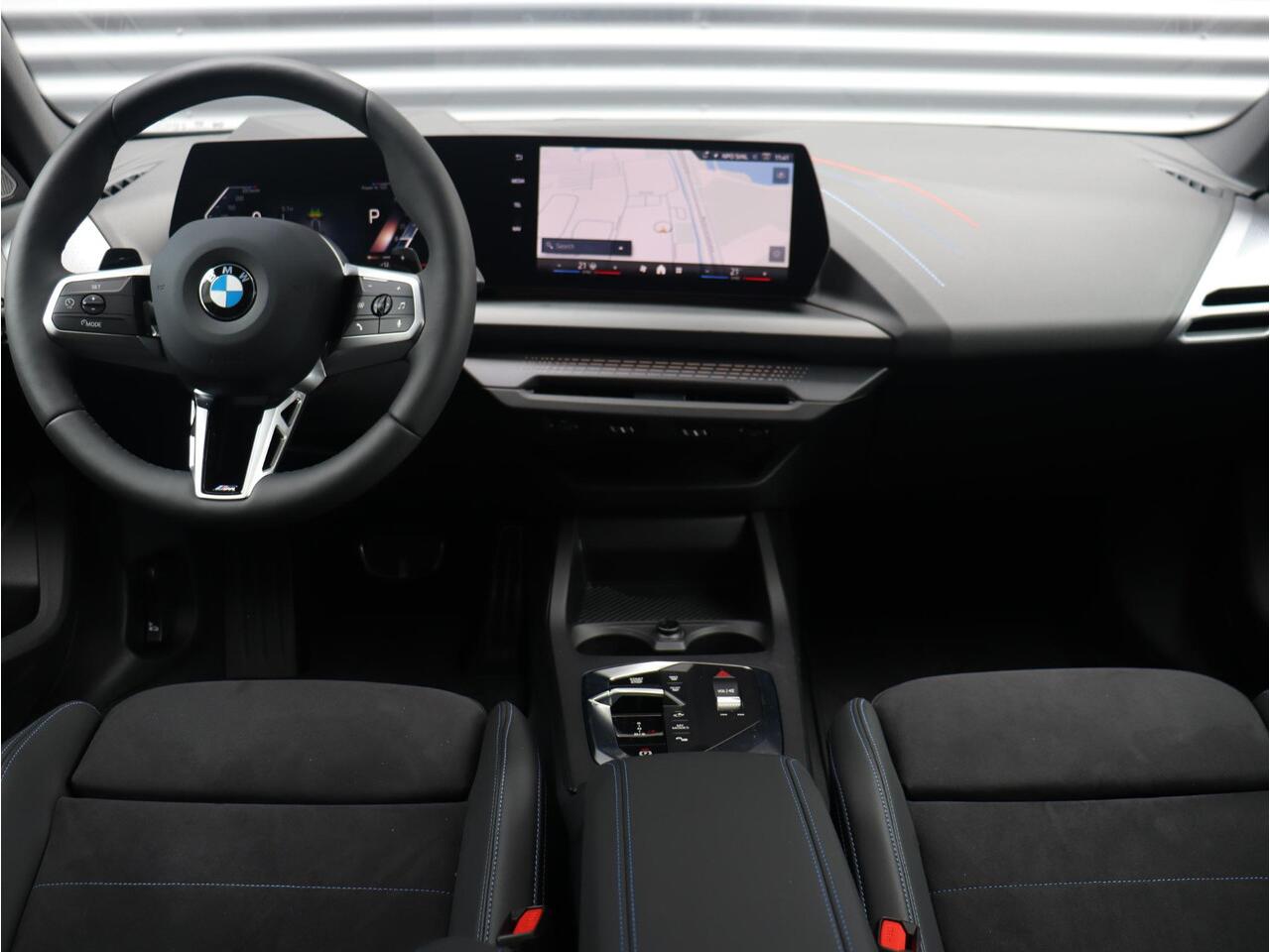 BMW 2-SERIE Gran Coupé 220 | M Sportpakket Pro | Panodak | Driving Assistant Plus | Harman Kardon | Parking Assistant Plus | Head-Up | 19'' LMV | Ekris Selection