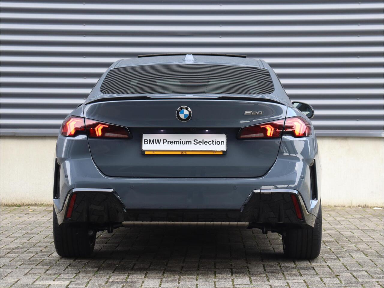 BMW 2-SERIE Gran Coupé 220 | M Sportpakket Pro | Panodak | Driving Assistant Plus | Harman Kardon | Parking Assistant Plus | Head-Up | 19'' LMV | Ekris Selection
