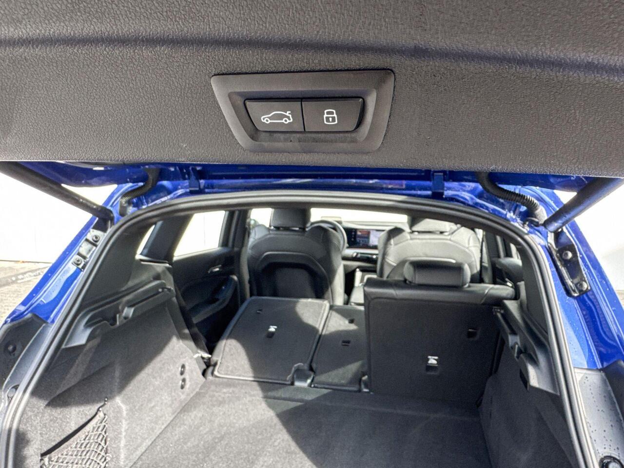 BMW 2-SERIE Active Tourer 230e xDrive M Sport | Driving Assistant Plus