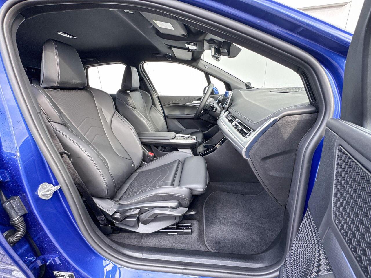 BMW 2-SERIE Active Tourer 230e xDrive M Sport | Driving Assistant Plus