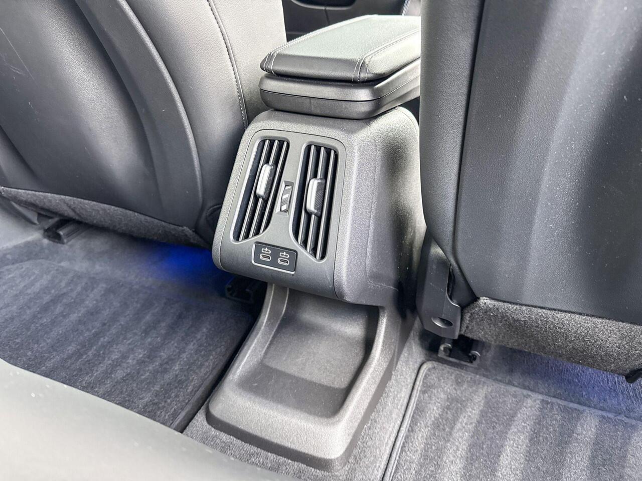 BMW 2-SERIE Active Tourer 230e xDrive M Sport | Driving Assistant Plus