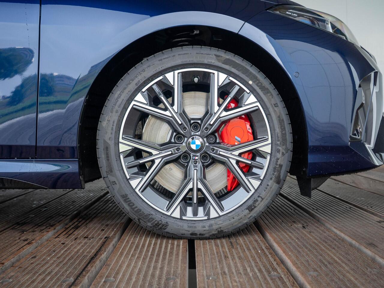 BMW 2-SERIE Gran Coupé 220 | M Sportpakket Pro | Premium Pack | Harman-Kardon | Verwarmd Stuurwiel | Comfort Access | Achteruitrijcamera | Panoramadak | Stoelverwarming | Ekris Selection