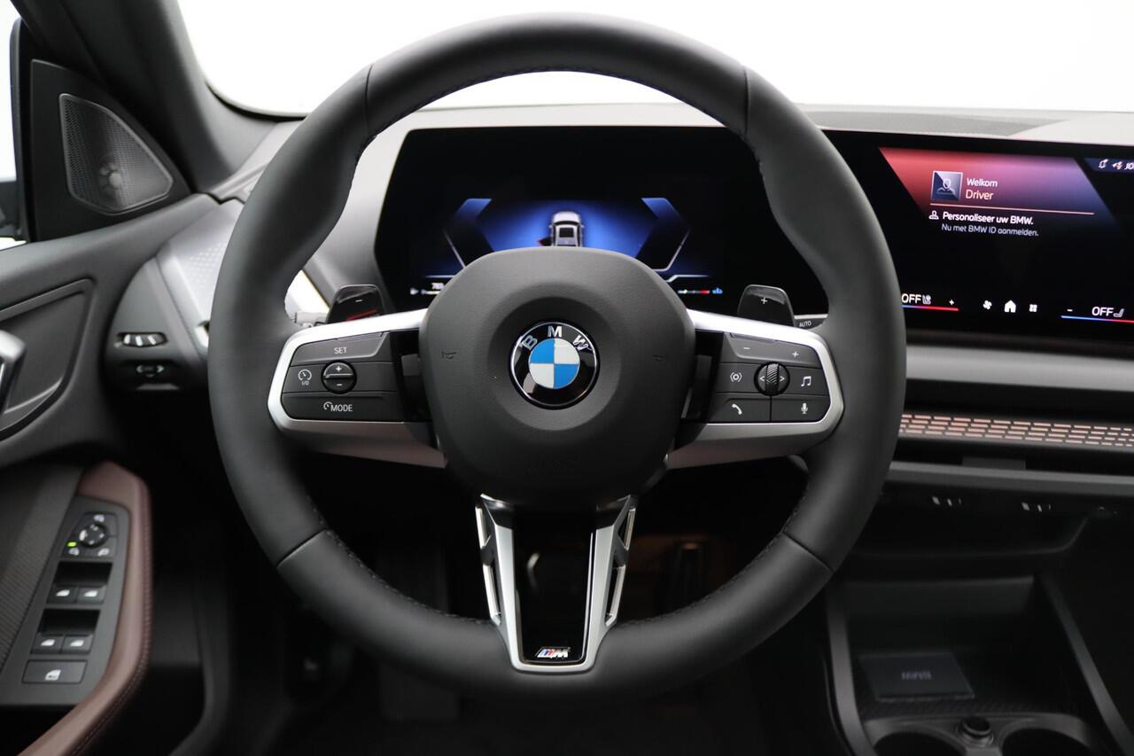 BMW 2-SERIE Gran Coupé 220 M Sportpakket | Premium Pack | Stuurwielrand Verwarmd | Comfort Access | Achteruitrijcamera | Panoramadak | Driving Assistant Plus | Harman Kardon | 19'' | Ekris Selection