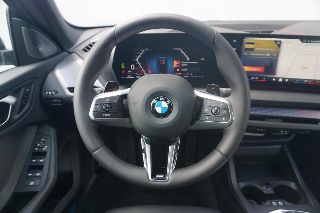 BMW 2-SERIE Gran Coupé 223 xDrive 19'' / Panoramdak / Harman Kardon / Head-Up Display / Trekhaak / Ekris Selection