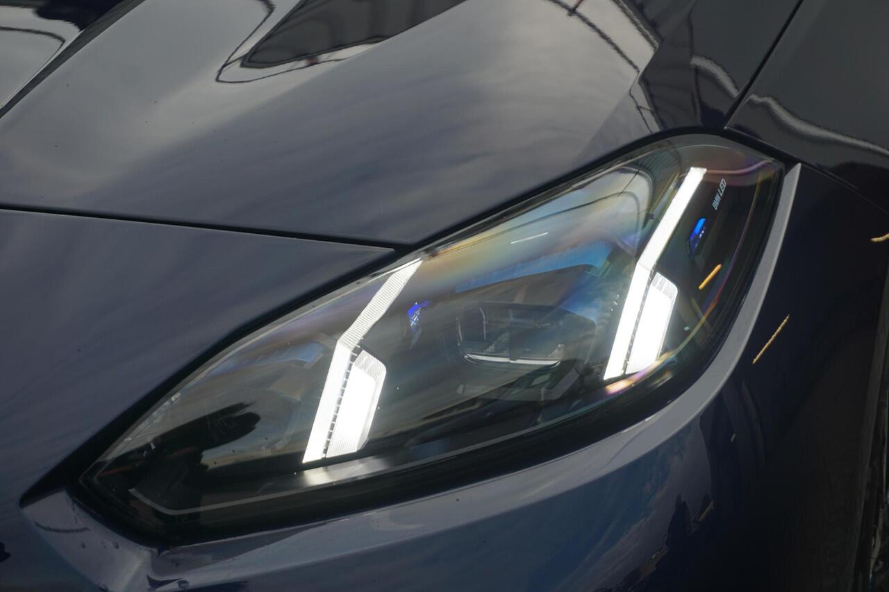 BMW 2-SERIE Gran Coupé 223 xDrive 19'' / Panoramdak / Harman Kardon / Head-Up Display / Trekhaak / Ekris Selection