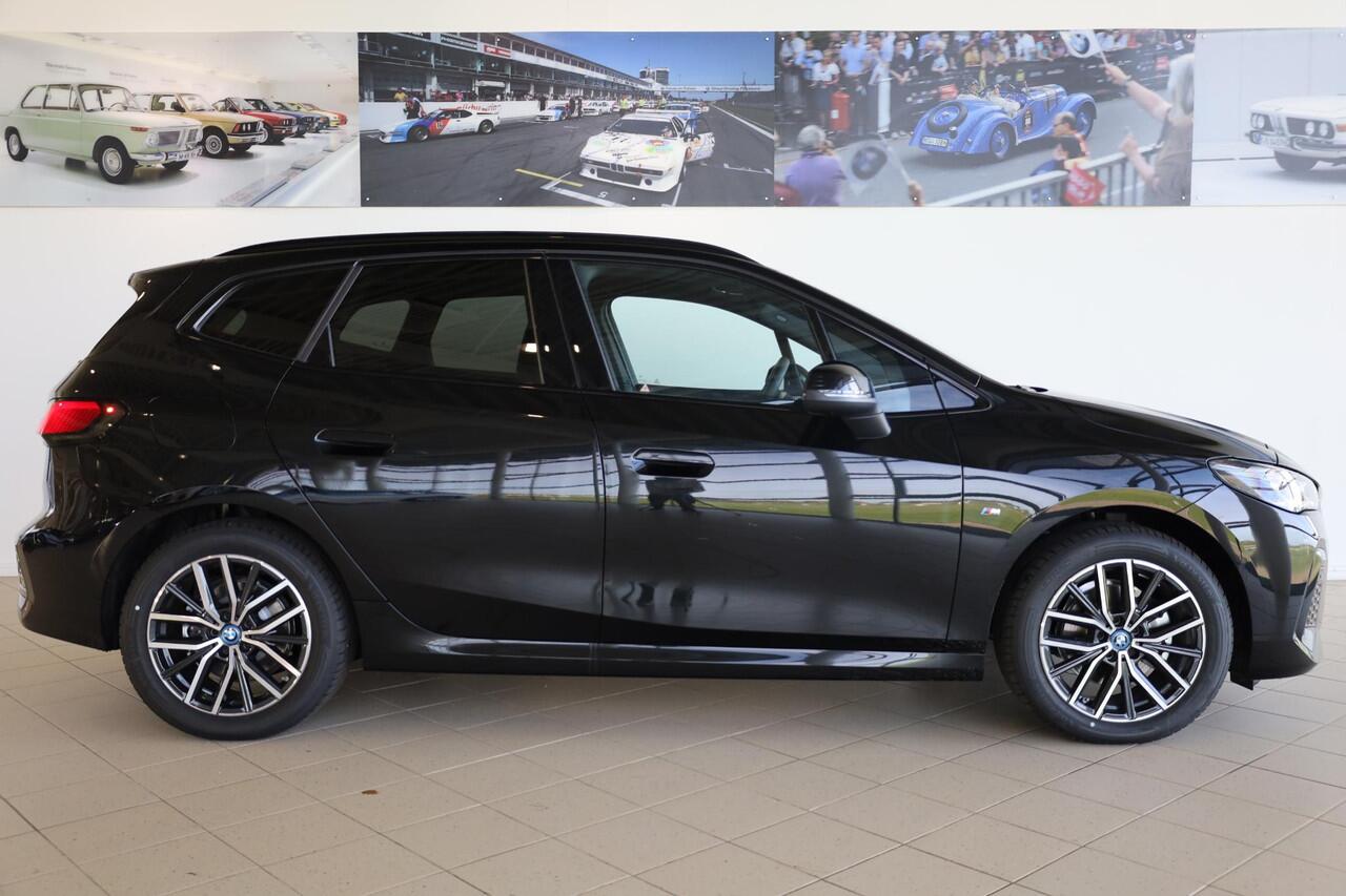 BMW 2-SERIE Active Tourer 225e xDrive M Sportpakket Pro | Driving Assitant Plus | Panoramadak | Trekhaak | Ekris Selection