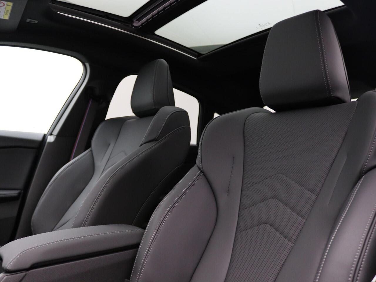 BMW 2-SERIE Gran Coupé 220 M Sportpakket Pro | Premium Pack | Stuurwielrand Verwarmd | Panoramadak | Driving Assistant | Harman Kardon | 18'' | Ekris Selection