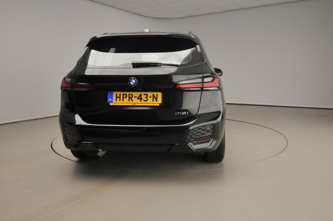 BMW 2-SERIE Active Tourer 218i | M-Sportpakket | LED | Leder | Navigatie | Sportstoelen | Stoelverwarming | Keyles go | DAB | Alu 17 inch