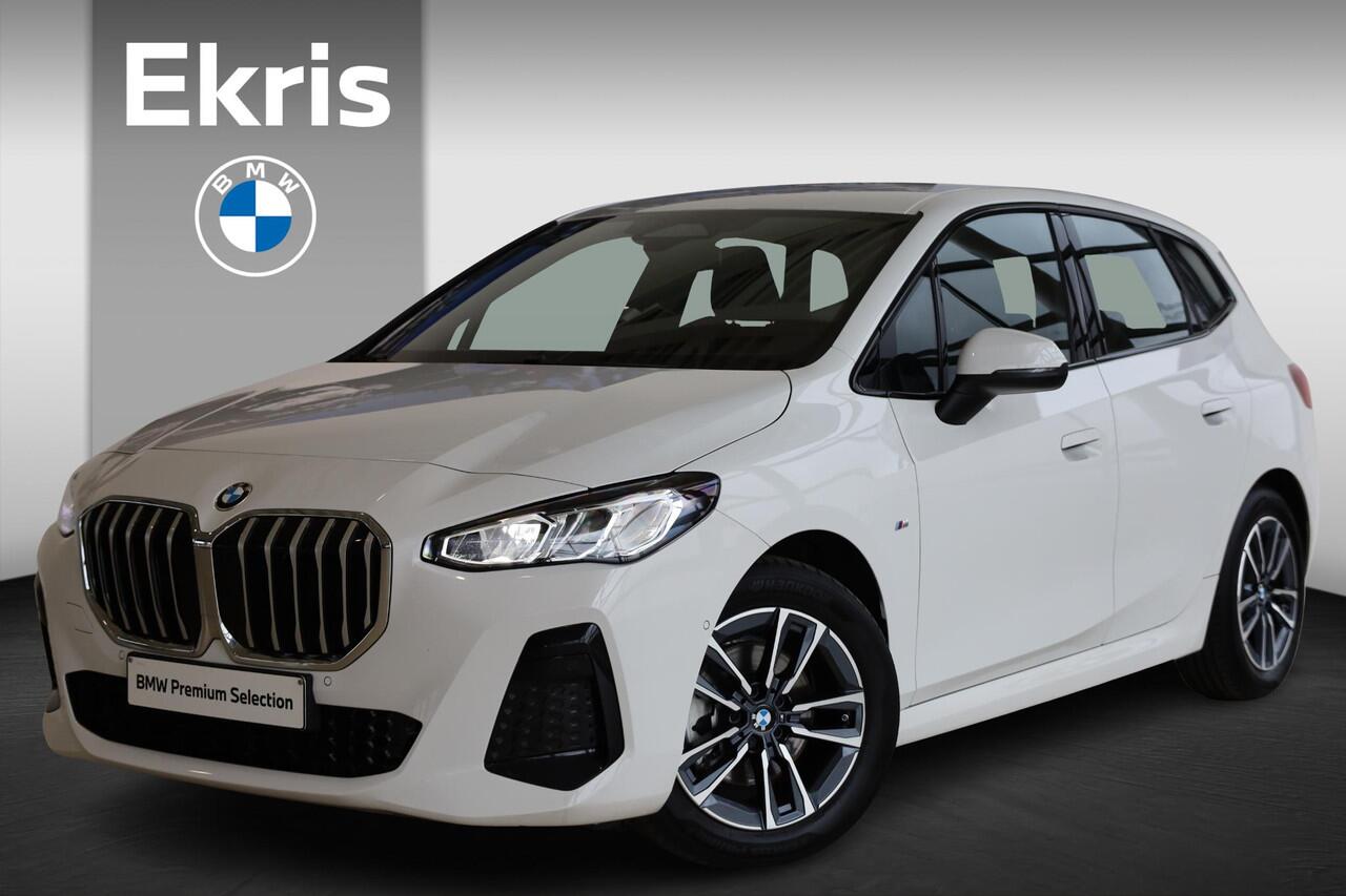 BMW 2-SERIE Active Tourer 220i | M Sportpakket | Sportstoelen | Achteruitrijcamera