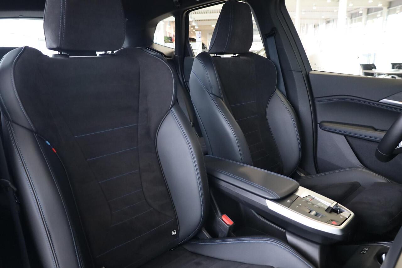 BMW 2-SERIE Active Tourer 220i | M Sportpakket | Sportstoelen | Achteruitrijcamera