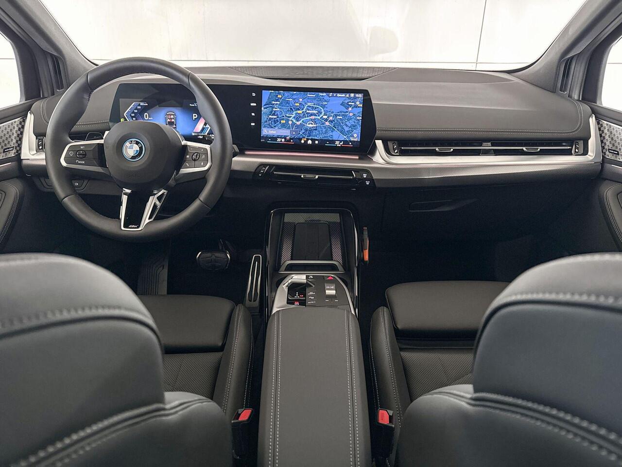 BMW 2-SERIE Active Tourer 225e xDrive | M Sportpakket | Premium Pack | Travel Pack | Trekhaak