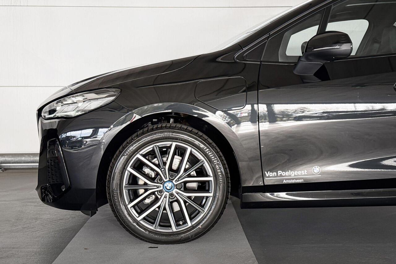 BMW 2-SERIE Active Tourer 225e xDrive | M Sportpakket | Premium Pack | Travel Pack | Trekhaak