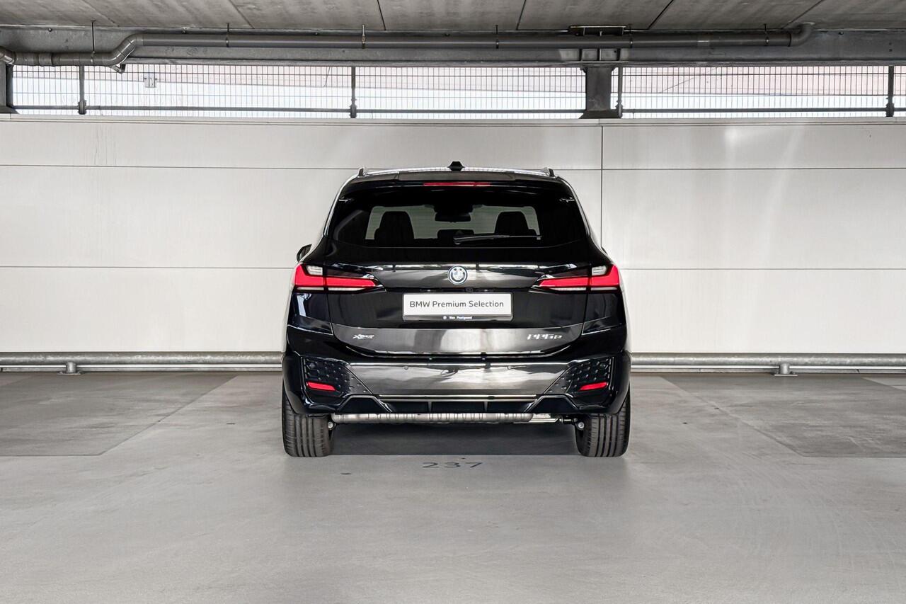 BMW 2-SERIE Active Tourer 225e xDrive | M Sportpakket | Premium Pack | Travel Pack | Trekhaak