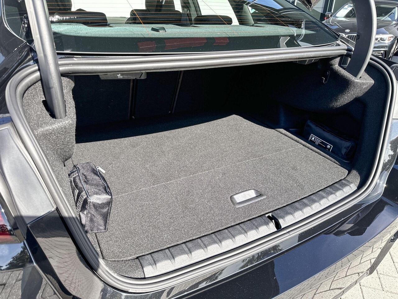 BMW 2-SERIE Gran Coupé 220 M Sport Design Edition | Harman Kardon | Driving Assistant Plus