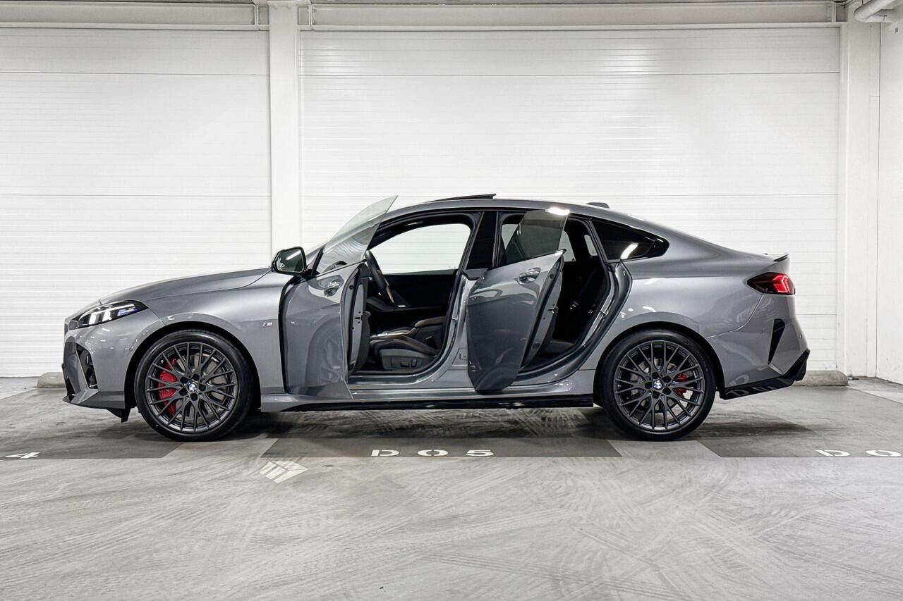 BMW 2-SERIE Gran Coupé 220 | M-Sport Pro | Innovation Pack | Driving Assistant Plus | Harman/Kardon | Panoramadak | Comfort Access