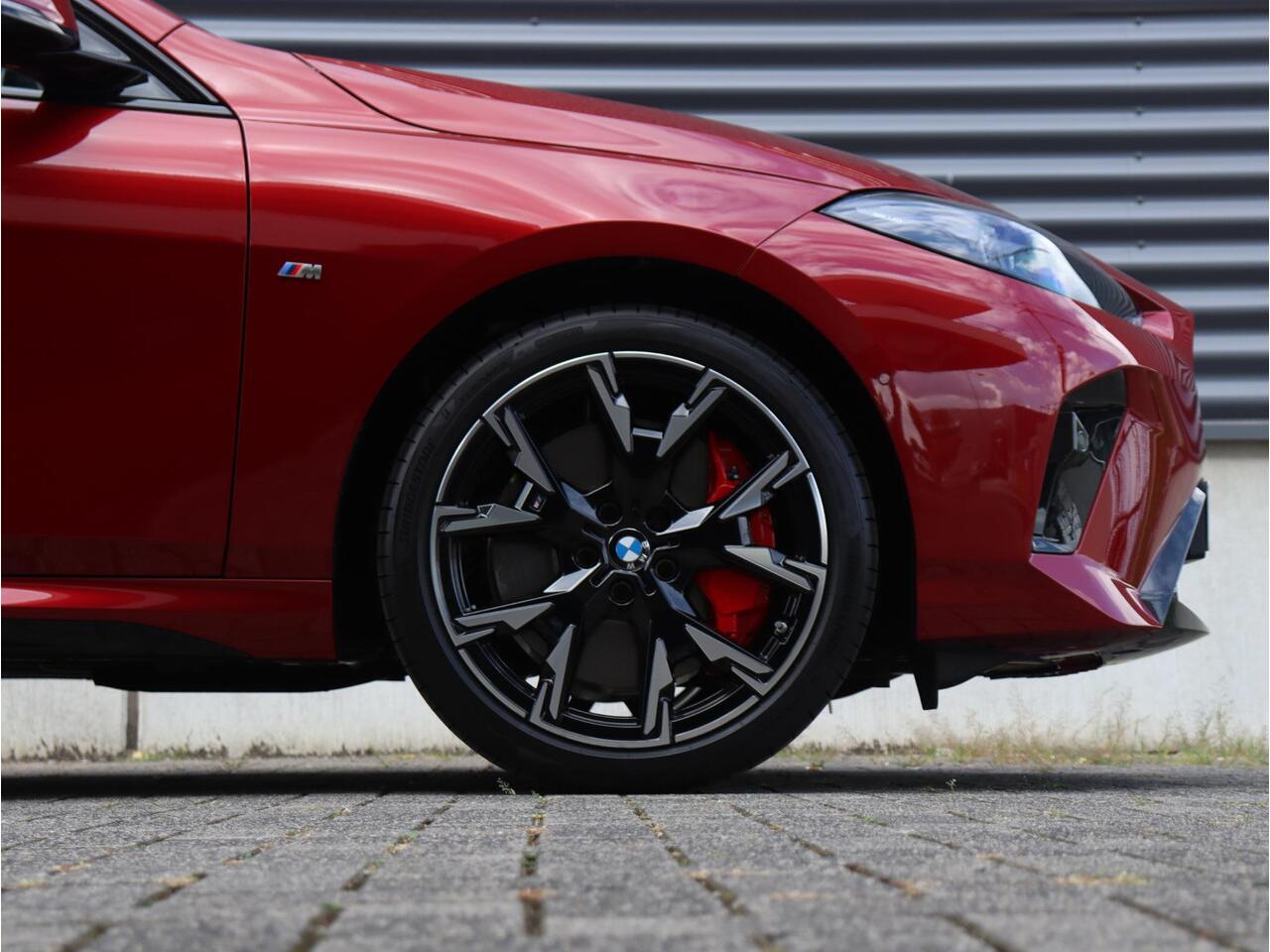 BMW 2-SERIE Gran Coupé 220 | M Sport Package Pro | Equipment Package