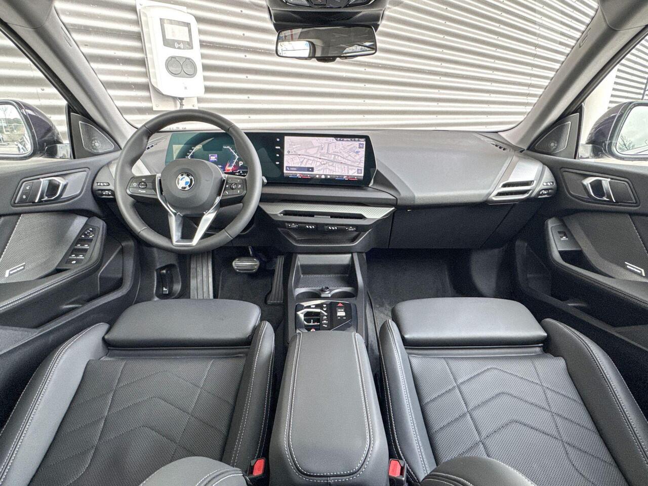 BMW 2-SERIE Gran Coupé 220 M Sport Design Edition | Glazen panoramadak | Driving Assistant