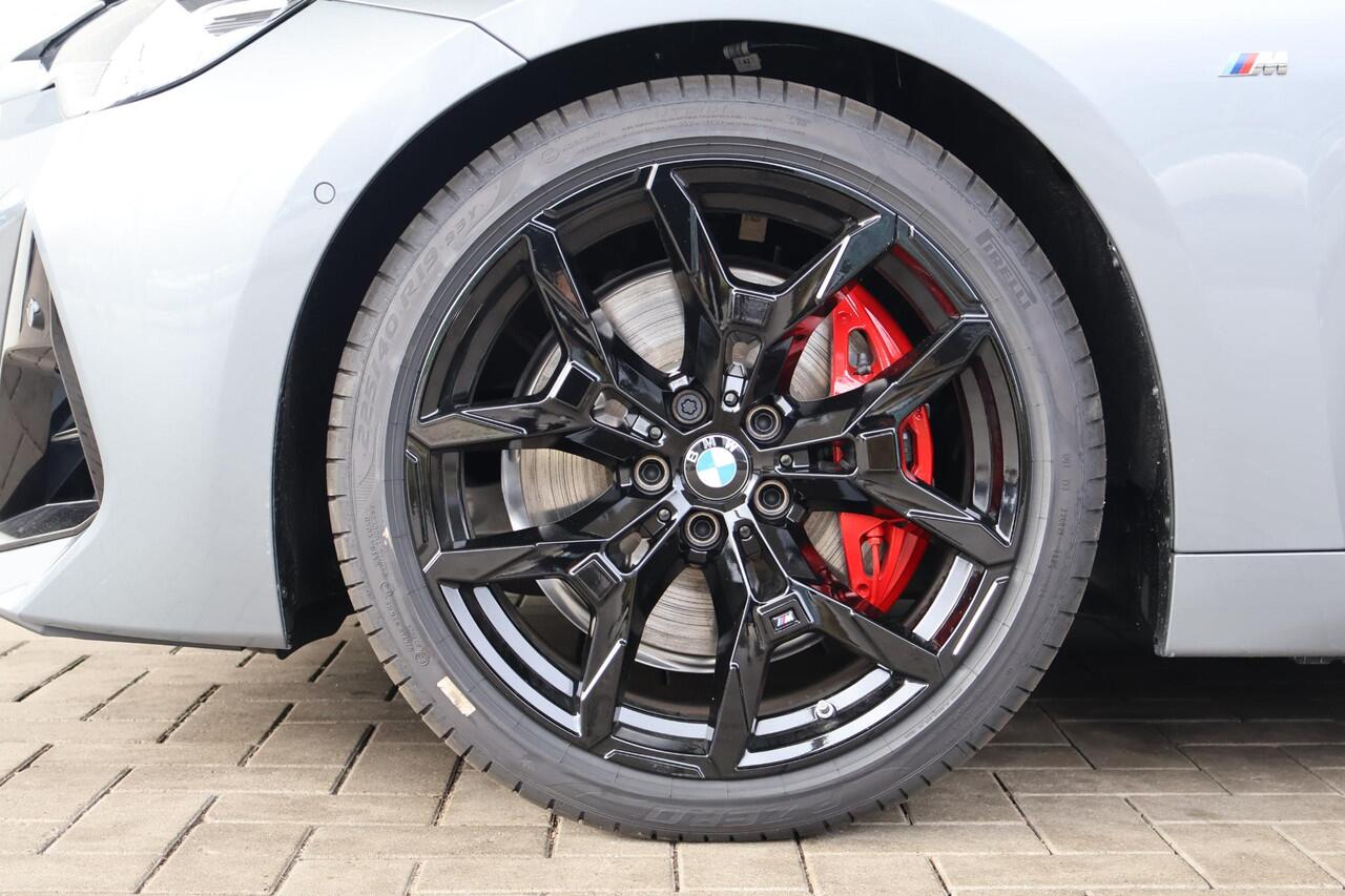 BMW 2-SERIE Coupé 220i | M Sportpakket Pro | Innovation Pack | Premium Pack