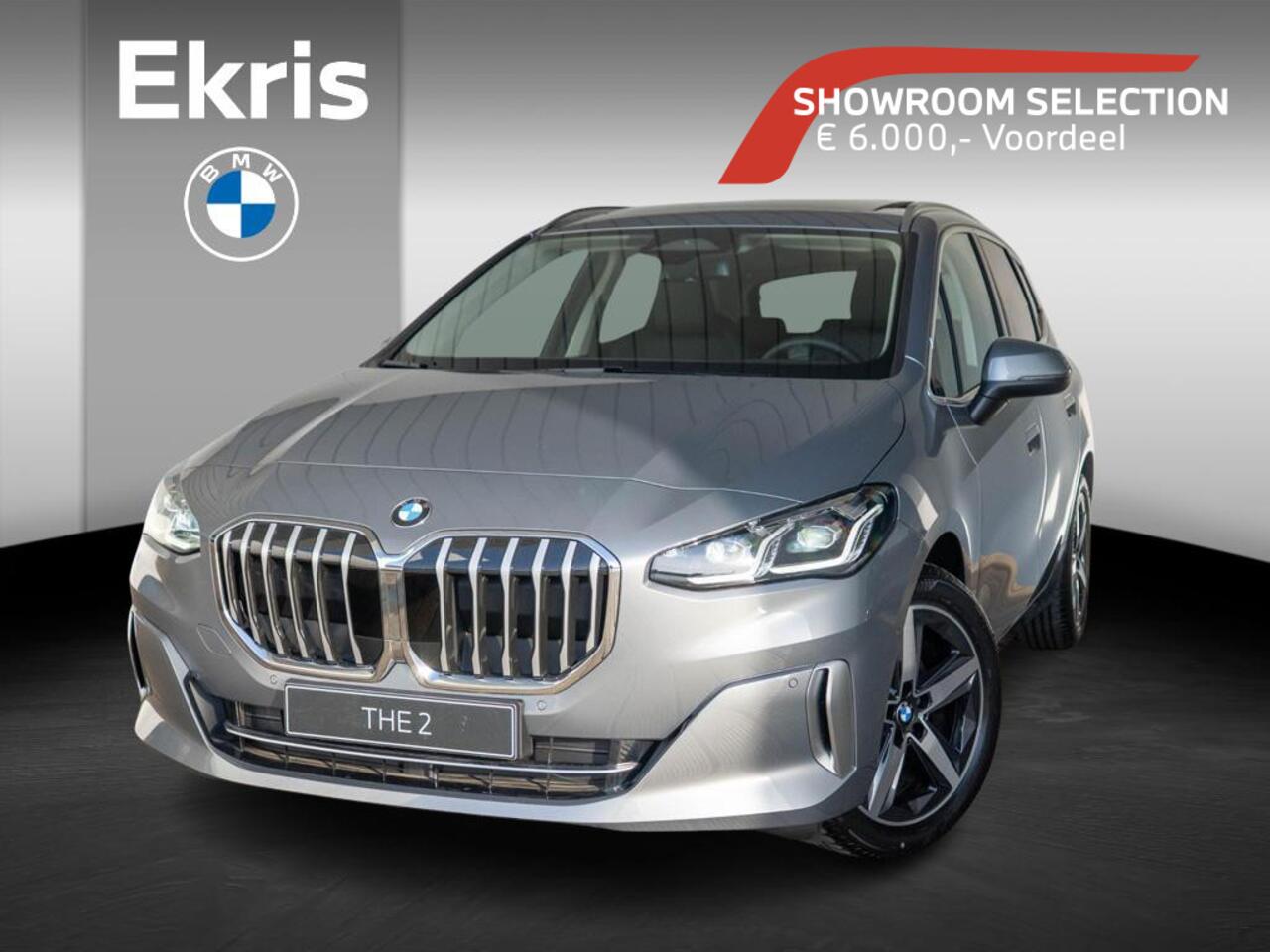 BMW 2-SERIE Active Tourer 220i Luxury Line | Equipment Package | Comfort Pack | Travel Pack | Showroom Selection