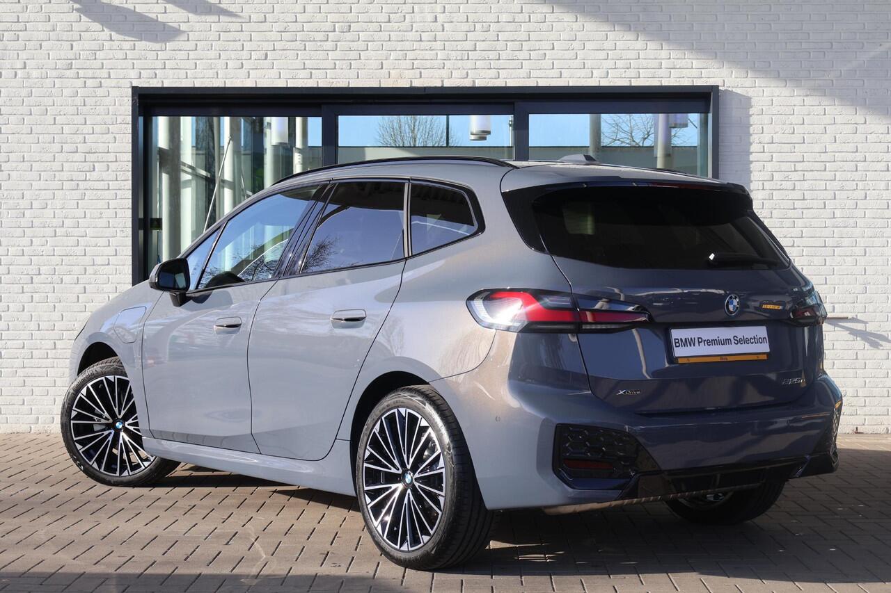 BMW 2-SERIE 225e xDrive Active Tourer | M Sportpakket | Innovation Pack | Comfort Pack | Travel Pack | Ekris Selection