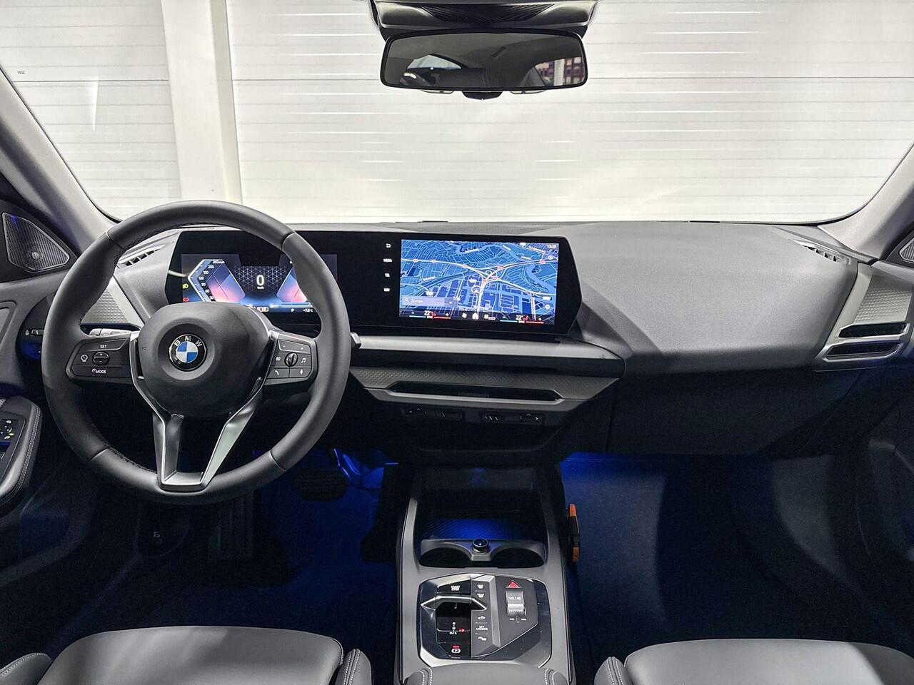 BMW 2-SERIE Gran Coupé 220 | M-Sport Design | Driving Assistant | Harman/Kardon | Panoramadak