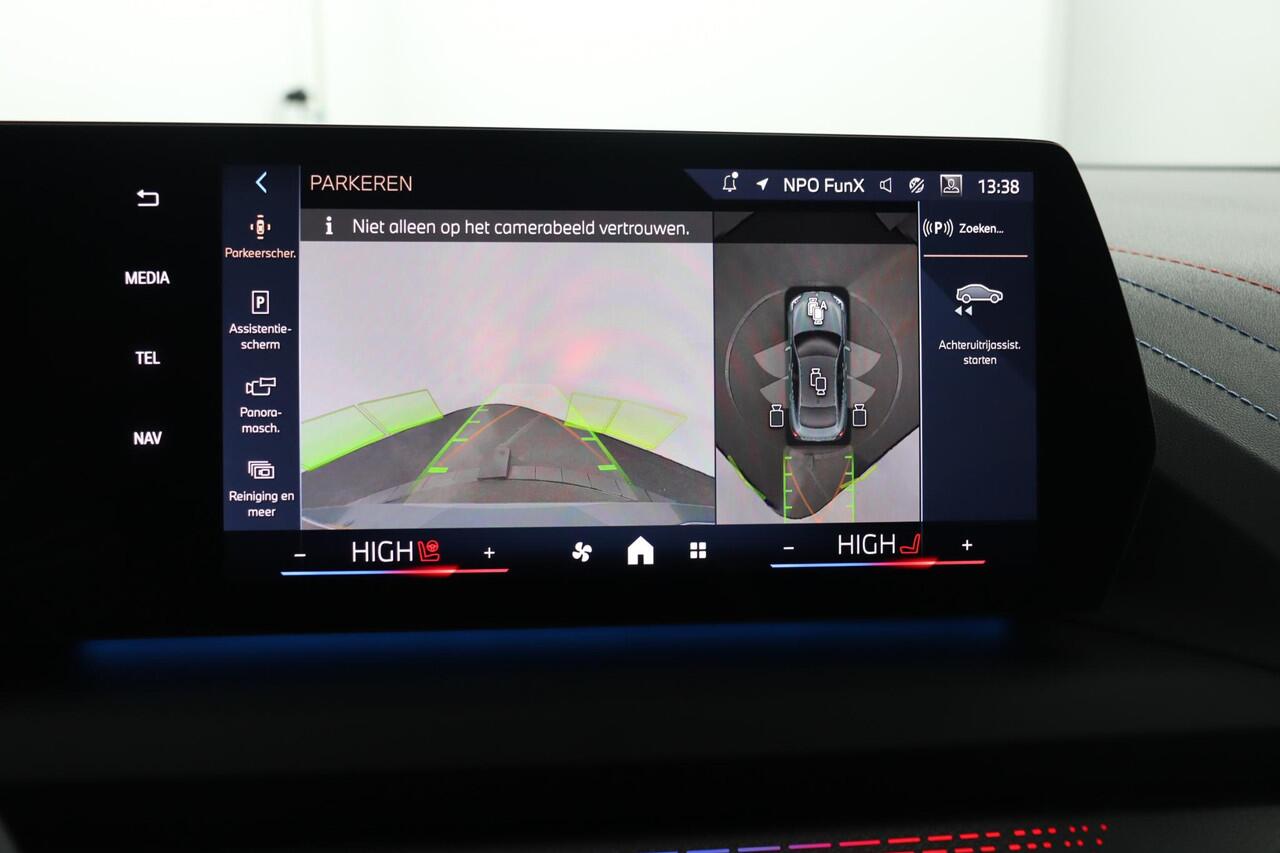 BMW 2-SERIE 220 Gran Coupé | M Sportpakket Pro | Innovation Package | Panoramadak | Driving Assistant Plus | Harman Kardon