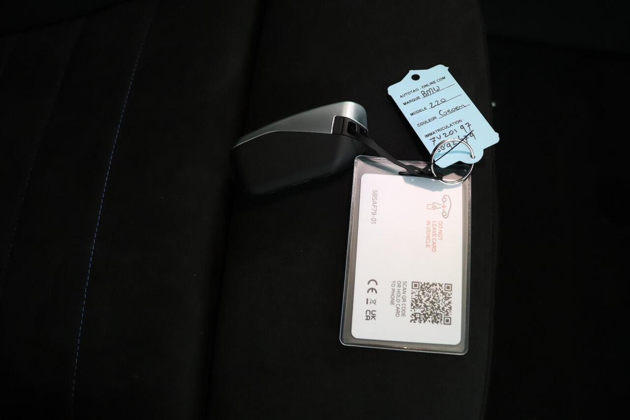 BMW 2-SERIE 220 Gran Coupé | M Sportpakket Pro | Innovation Package | Panoramadak | Driving Assistant Plus | Harman Kardon