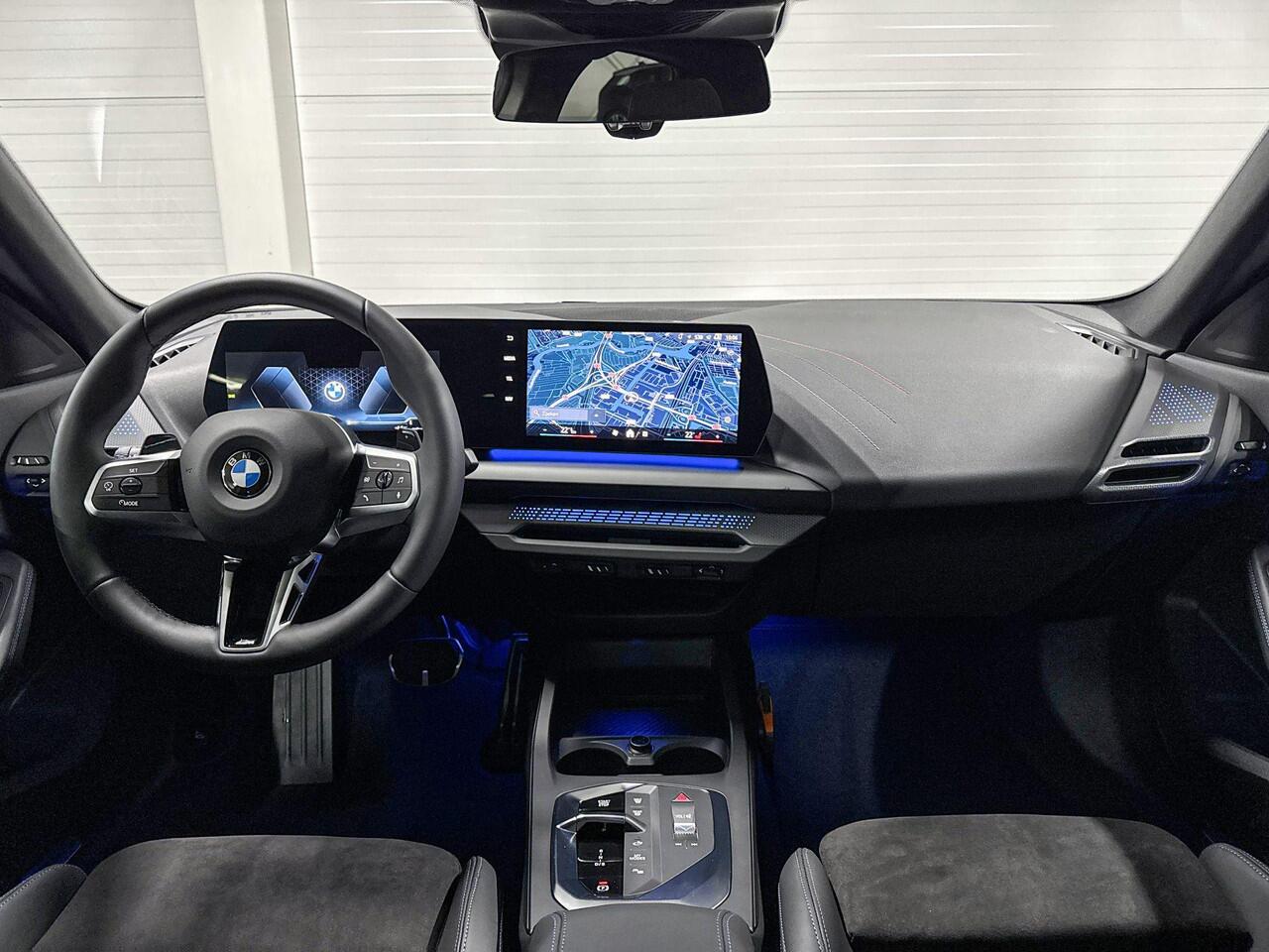 BMW 2-SERIE Gran Coupé 220 | M-Sport Pro | Premium Pack | Driving Assistant | Panoramadak | Comfort Access