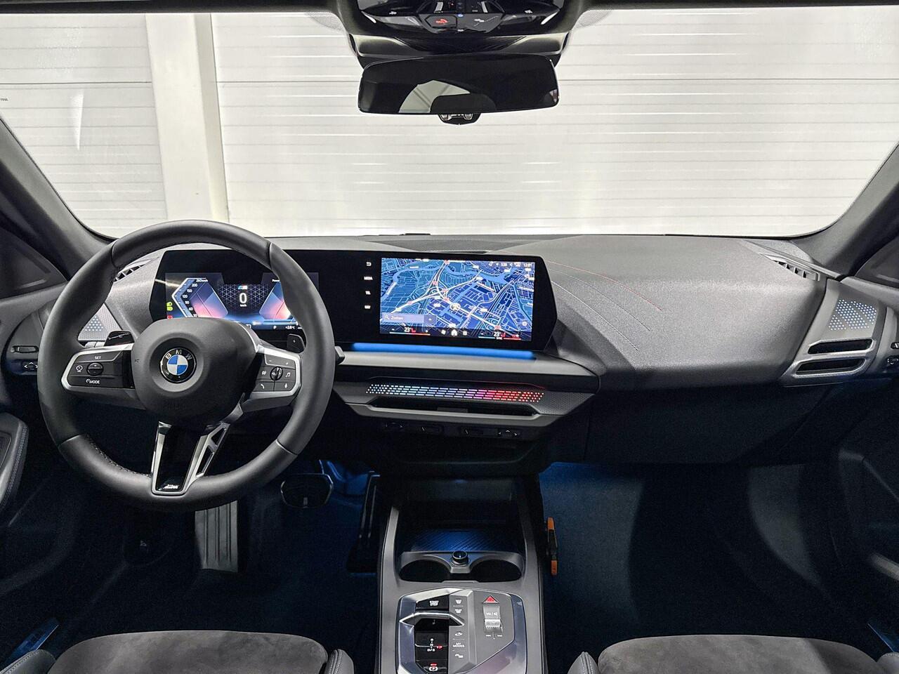 BMW 2-SERIE Gran Coupé 220 | M-Sport Pro | Premium Pack | Driving Assistant | Panoramadak | Comfort Access